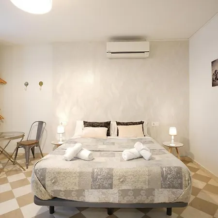 Apartment Adanar-Las Columnas *