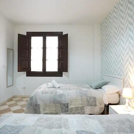 Adanar-las Columnas Apartman