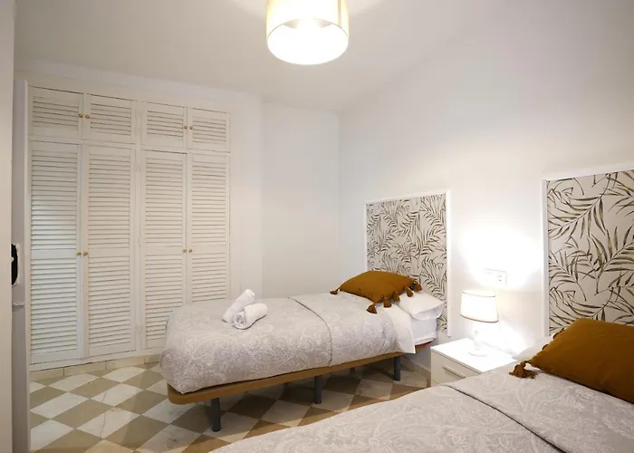 Adanar-las Columnas Grenade