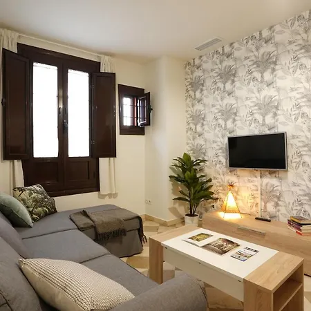 Apartment Adanar-Las Columnas *