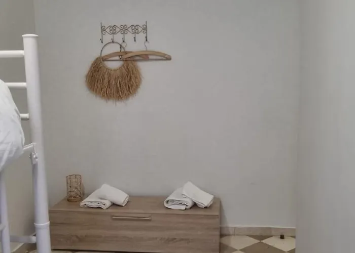 Adanar-Las Columnas Apartment